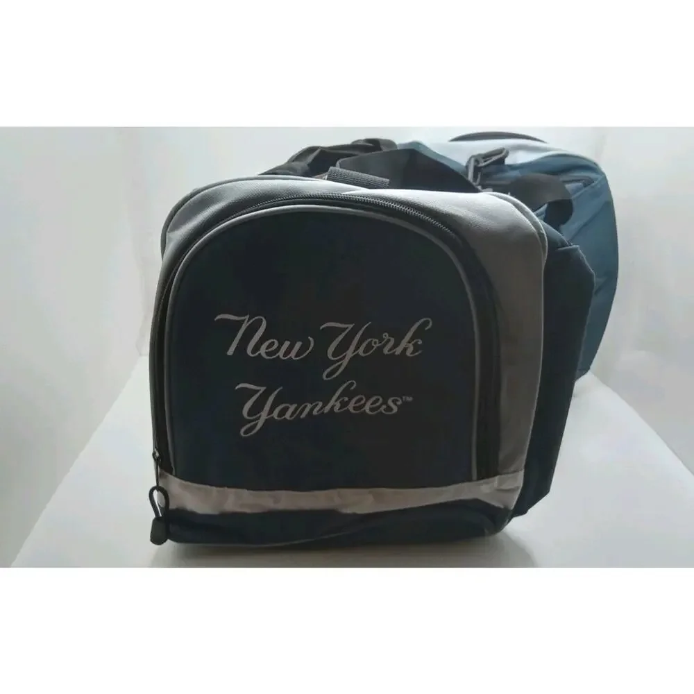 Y2K 2010 New York Yankees MLB Embroidered Logo Duffel Bag 18